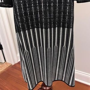 Ming Wang Black and White Knit Dress Medium M